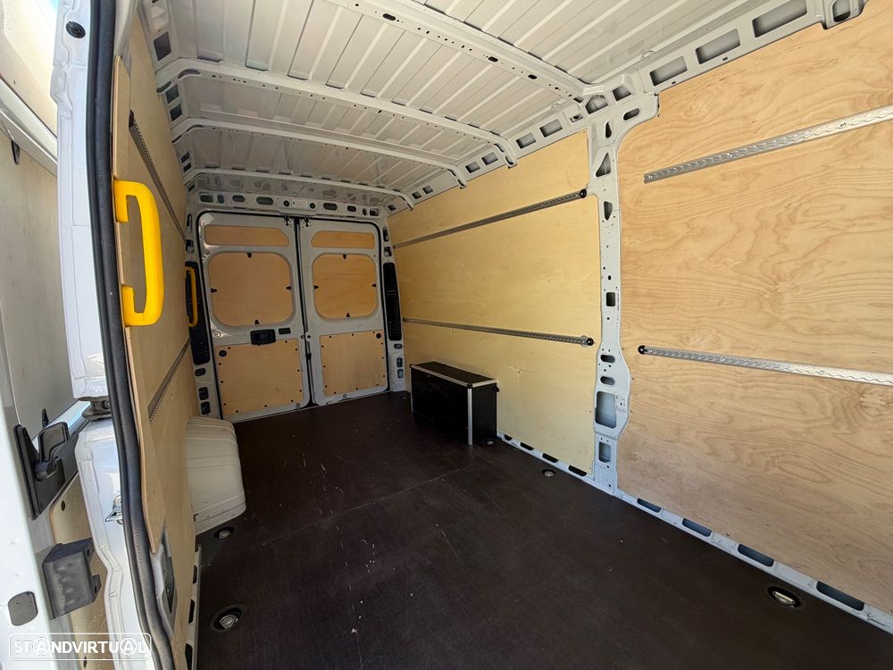 Peugeot Boxer 2.2 blueHDI L4H2 35+ Heavy - 14