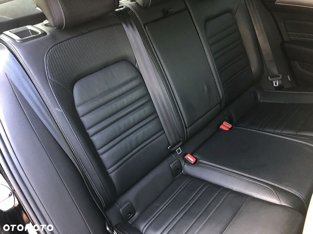 Volkswagen Passat 2.0 TSI 4Mot Elegance DSG - 38