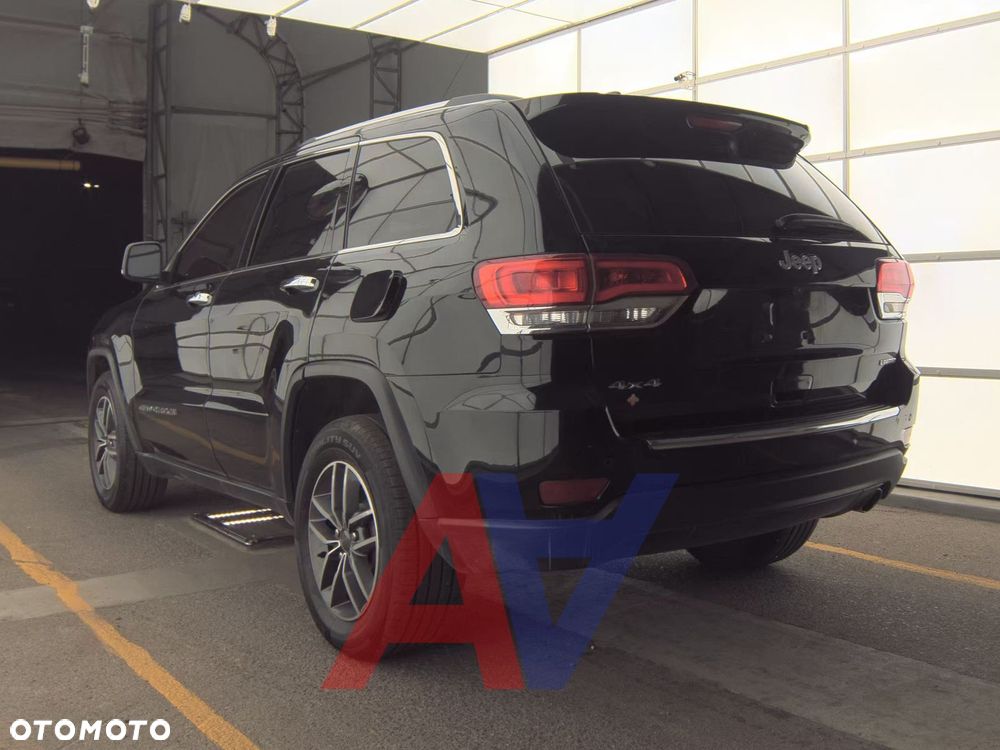 Jeep Grand Cherokee - 5