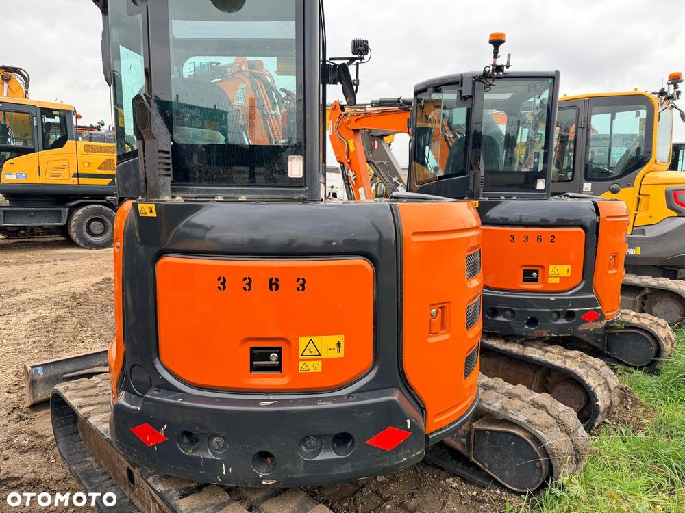 Hitachi ZX48U-6 - 9