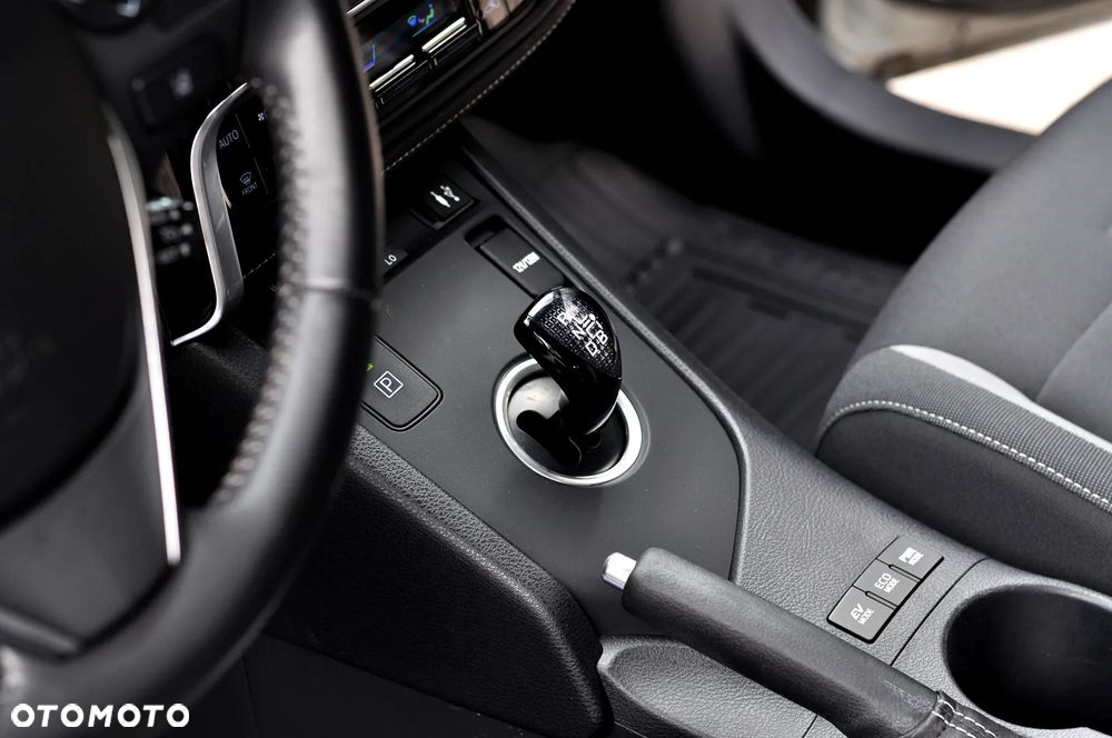 Toyota Auris - 23