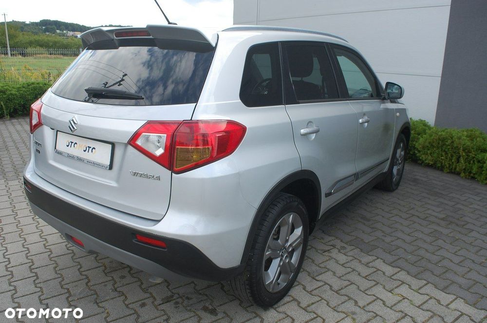 Suzuki Vitara - 4