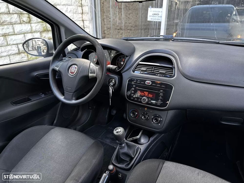 Fiat Punto 1.2 Young S&S - 14