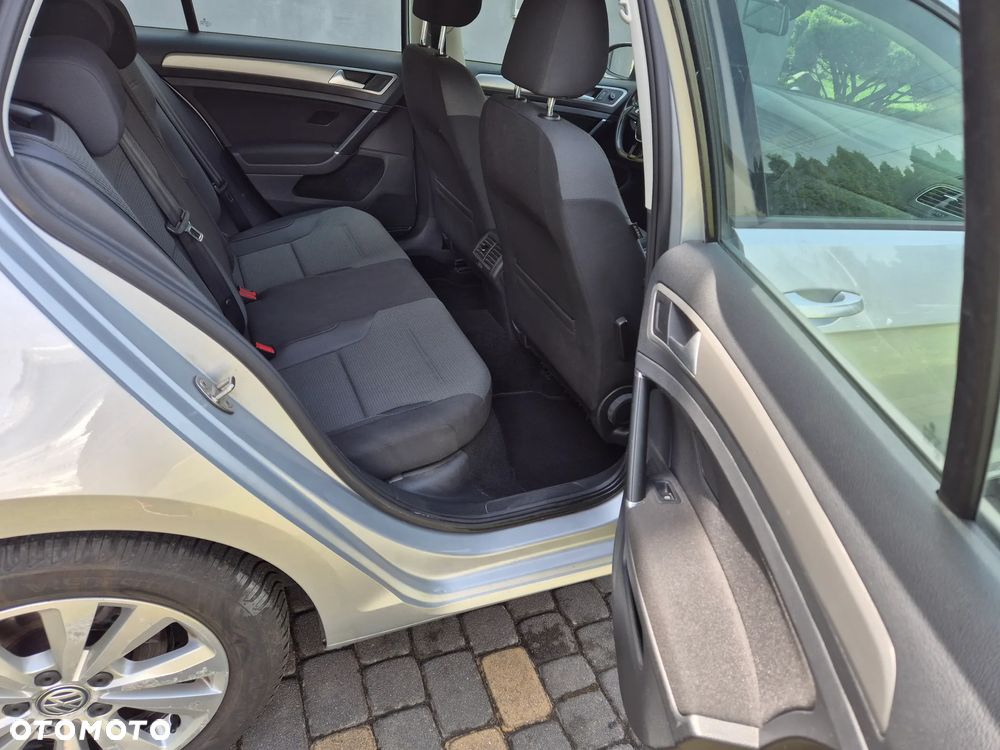 Volkswagen Golf 1.0 TSI BlueMotion Comfortline - 13
