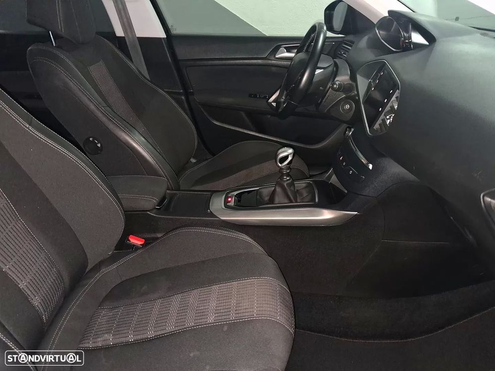 Peugeot 308 SW - 24