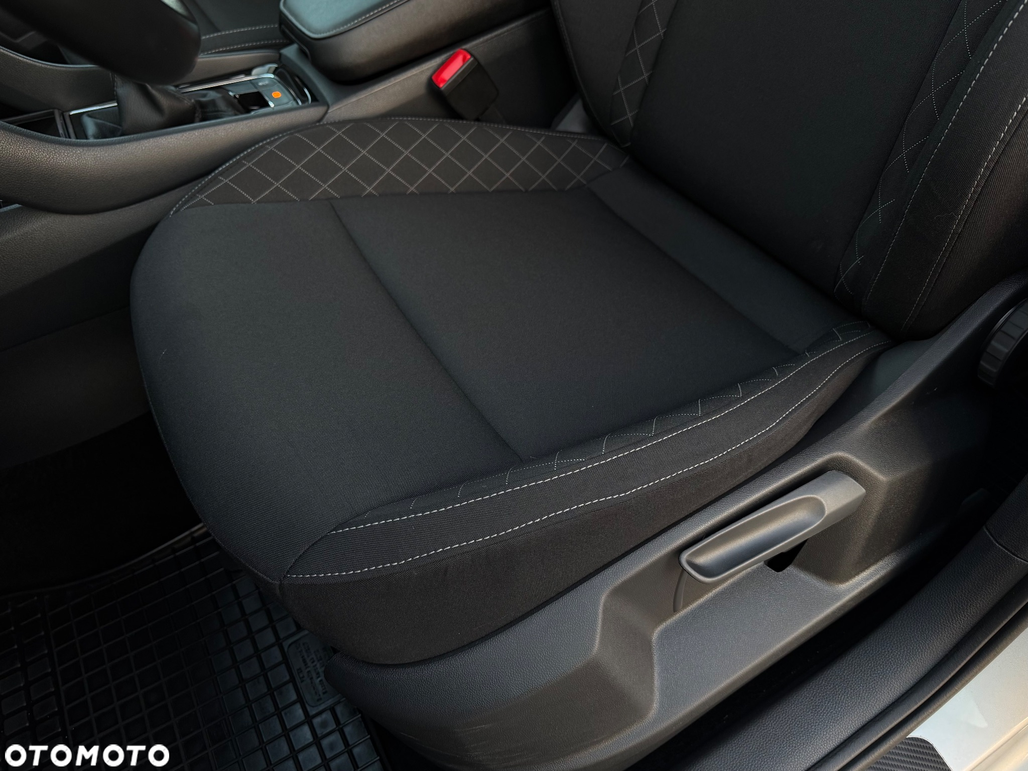 Skoda Karoq 1.5 TSI Sportline - 15