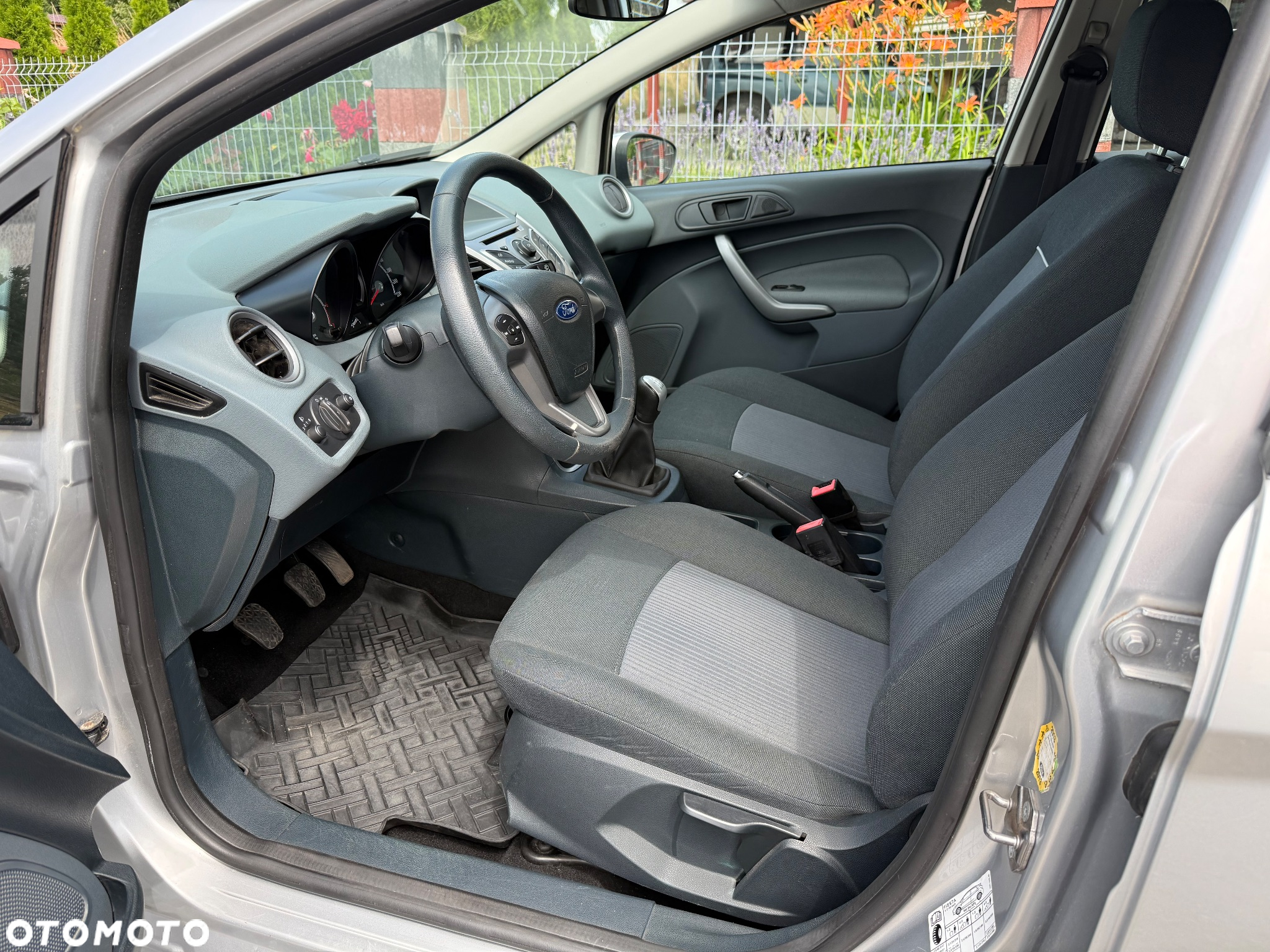 Ford Fiesta 1.25 Ambiente - 12