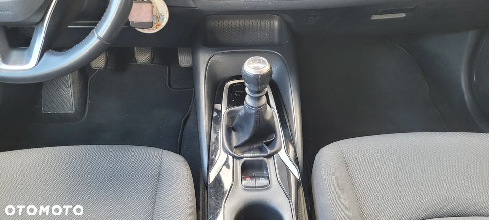 Toyota Corolla 1.6 Comfort - 16
