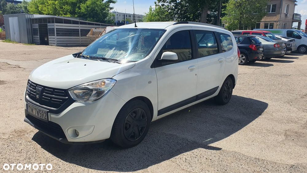 Dacia Lodgy 1.6 SCe Stepway S&S - 23