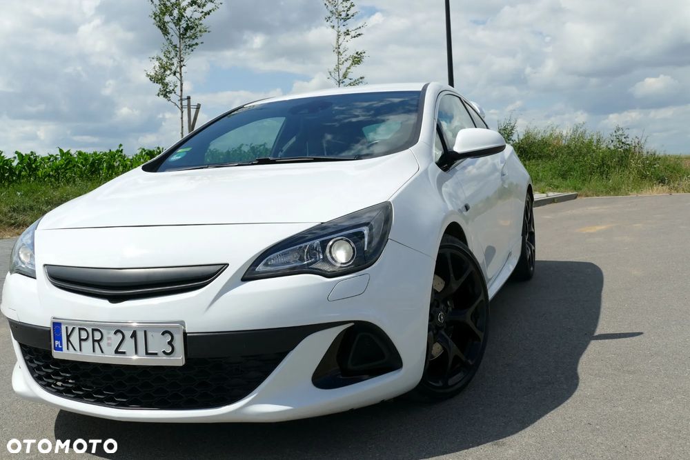 Opel Astra IV GTC OPC - 4