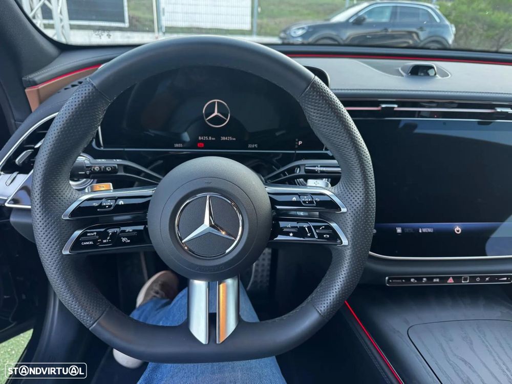 Mercedes-Benz E 300 - 12