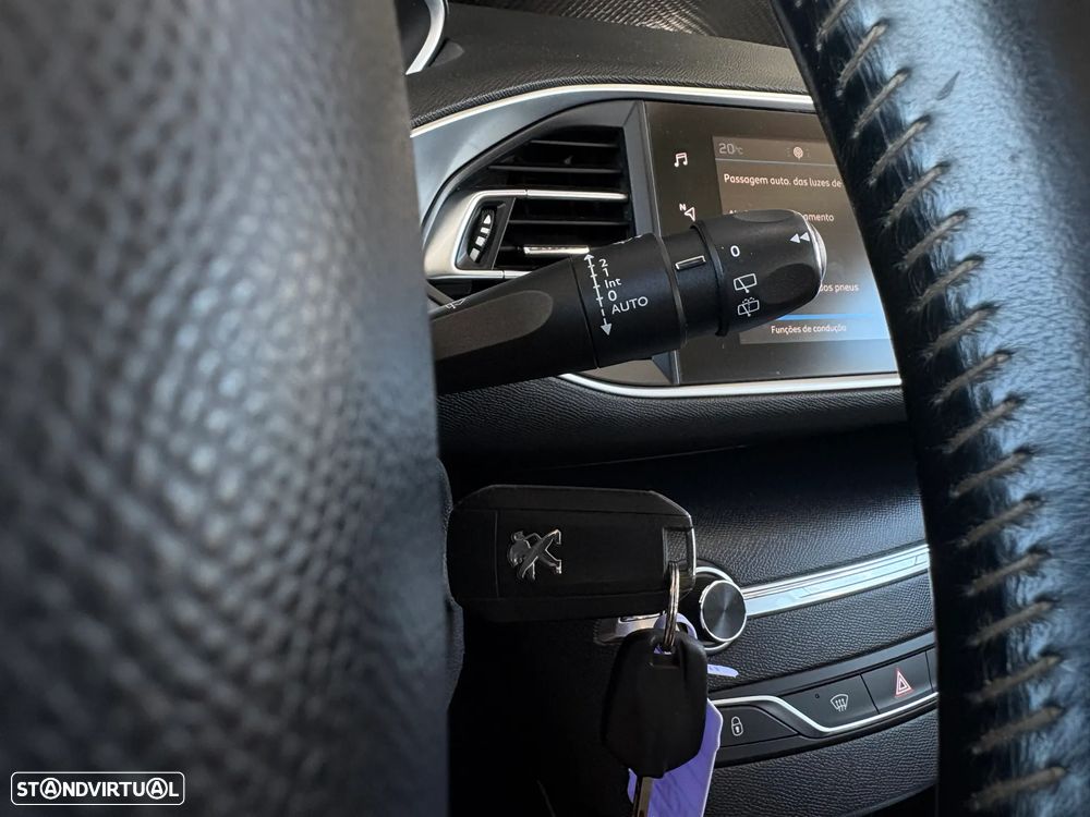 Peugeot 308 SW BlueHDi 130 Stop & Start Active Pack - 14