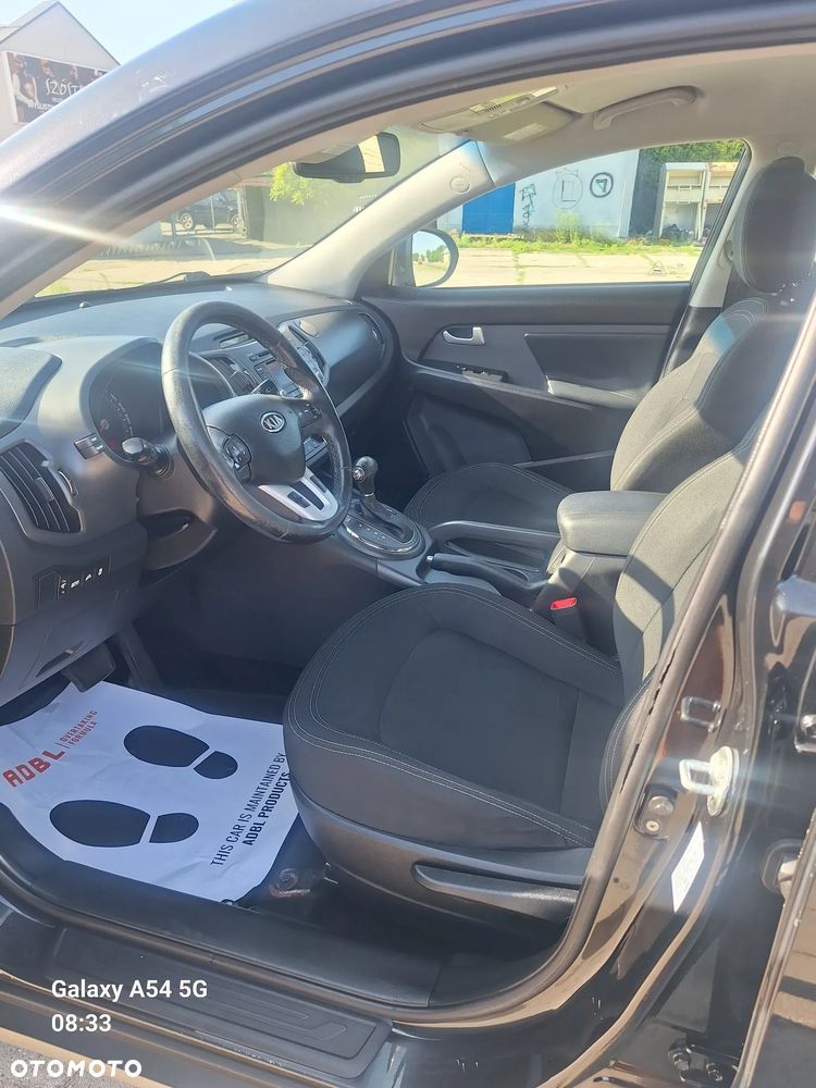 Kia Sportage 2.0 CRDI 4WD Automatik Vision - 13