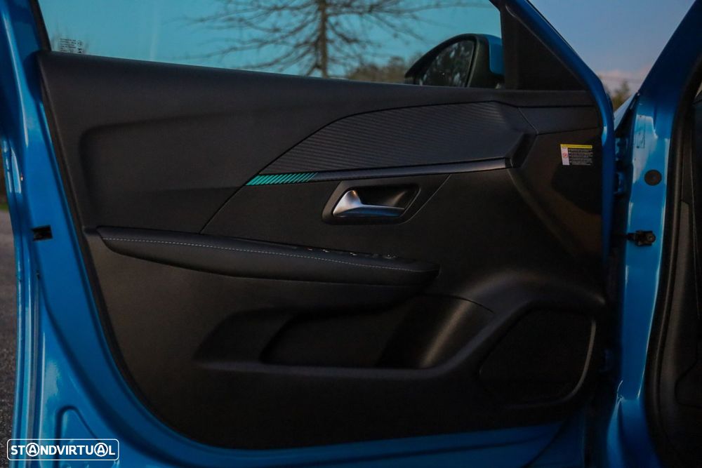 Peugeot e-208 50 kWh Allure - 55