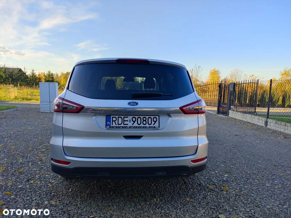 Ford S-Max - 8