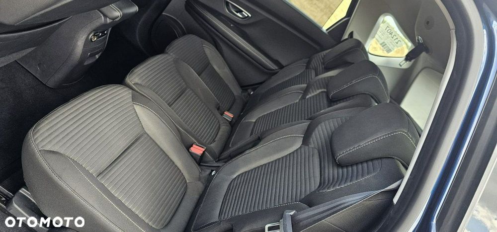 Renault Grand Scenic - 30