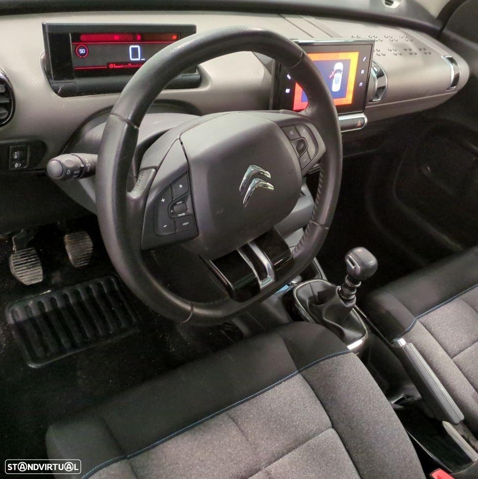 Citroën C4 Cactus 1.2 PureTech Shine - 4