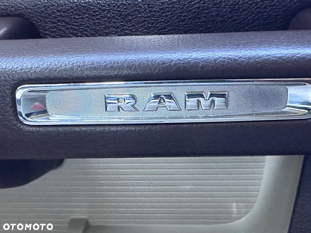 RAM 1500 - 33