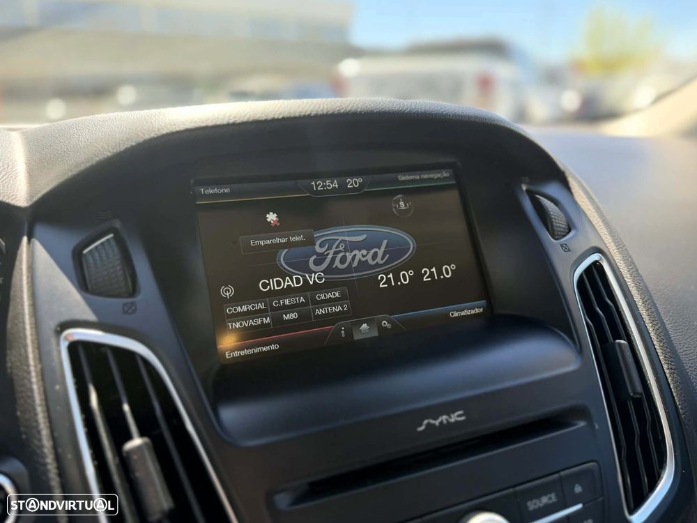 Ford Focus SW 1.0 SCTi Titanium Best - 26
