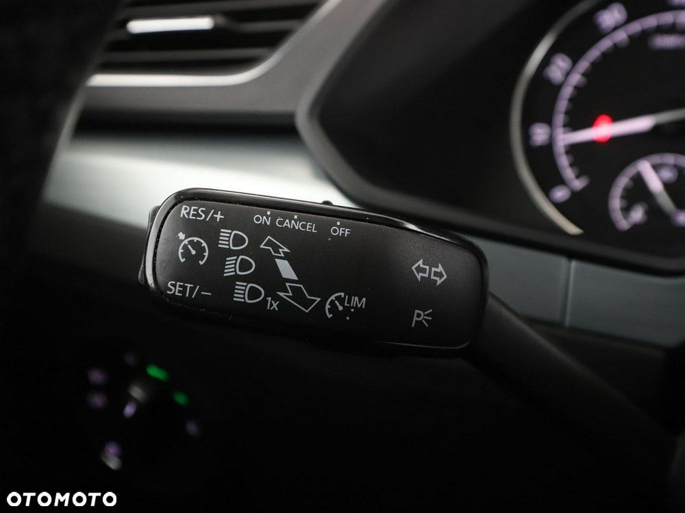 Skoda Superb 1.8 TSI Ambition DSG - 35