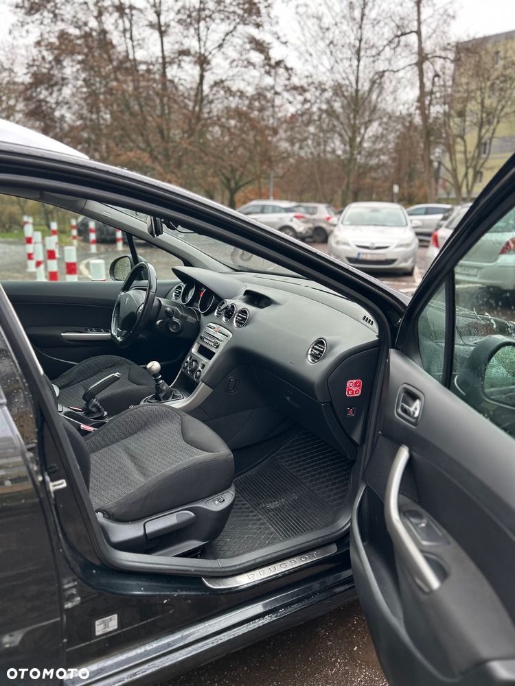 Peugeot 308 1.6 HDi Premium - 11
