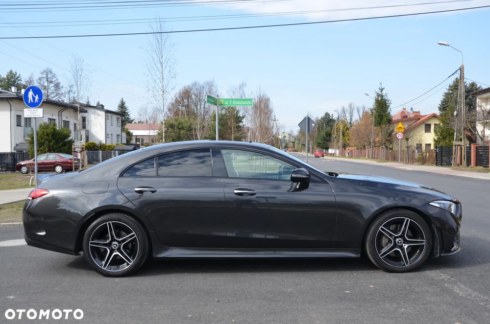 Mercedes-Benz CLS 220 d 9G-TRONIC AMG Line - 4