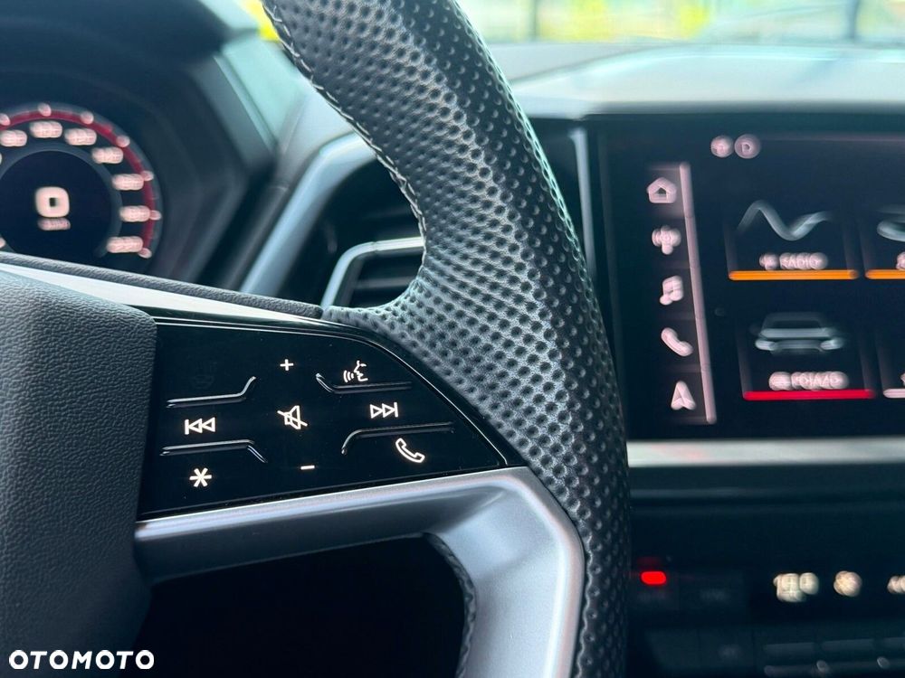 Audi Q4 e-tron 35 52kWh S Line - 23
