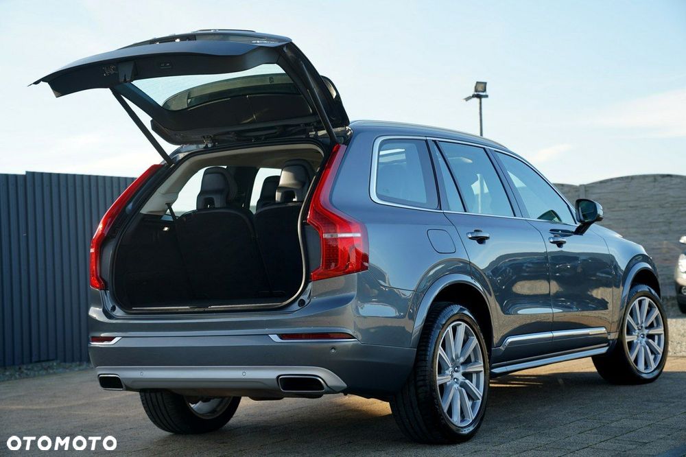 Volvo XC 90 - 11