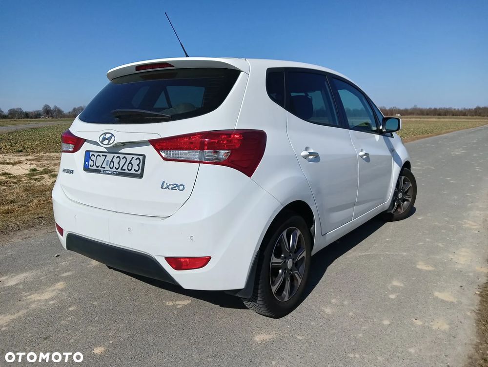 Hyundai ix20 - 6