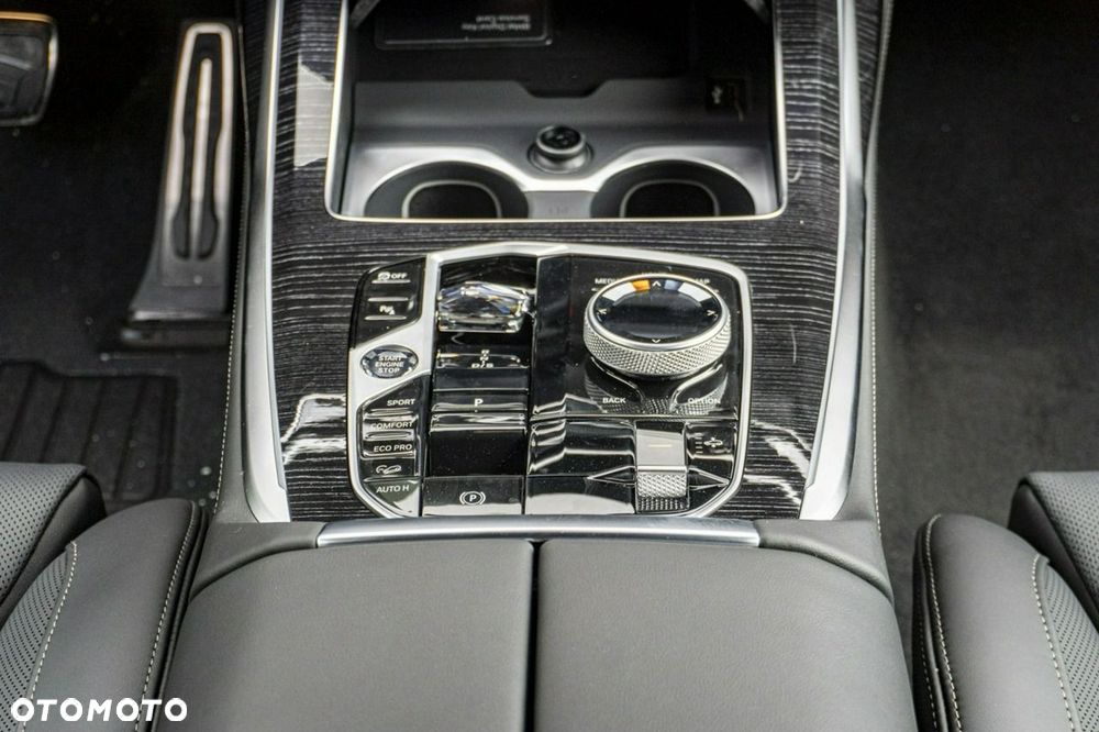 BMW X7 xDrive40d - 19