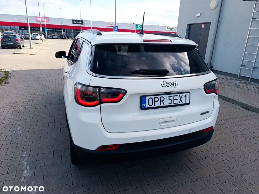 Jeep Compass 1.6 MultiJet Longitude - 16
