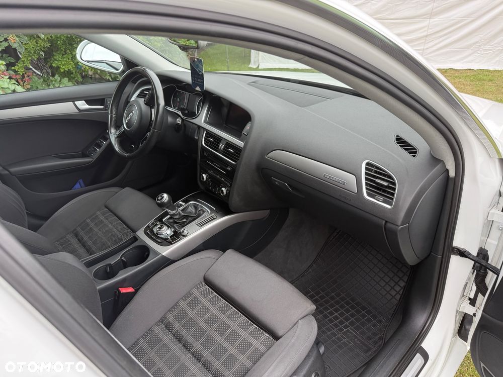 Audi A4 Avant - 8