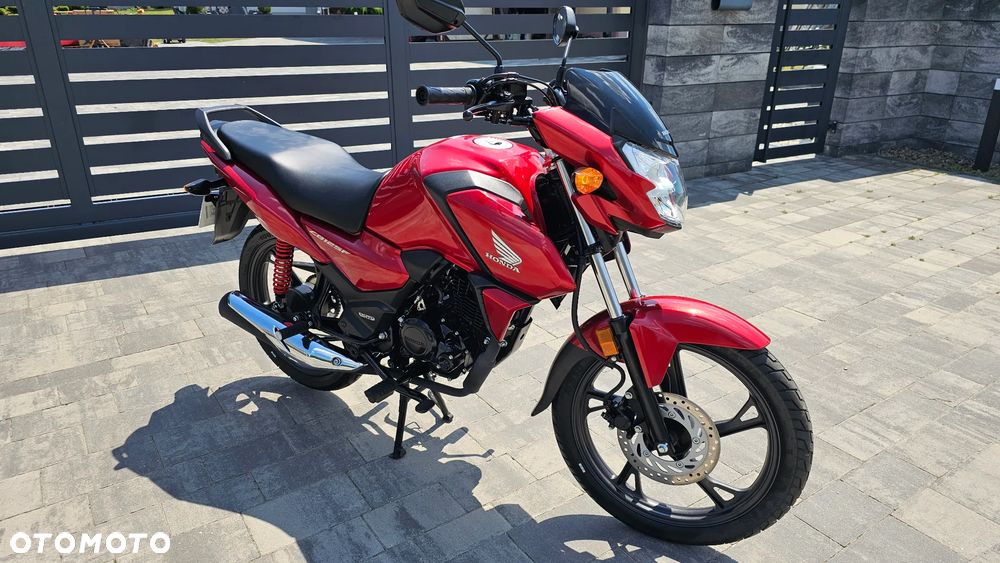 Honda CBF - 4