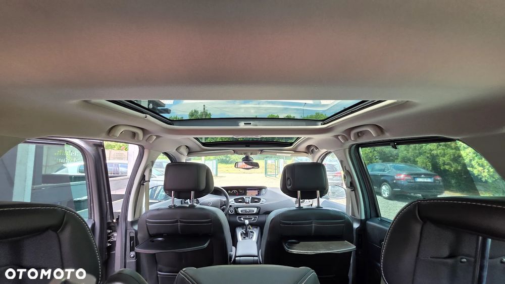 Renault Grand Scenic Gr 1.4 16V TCE Bose Edition - 11