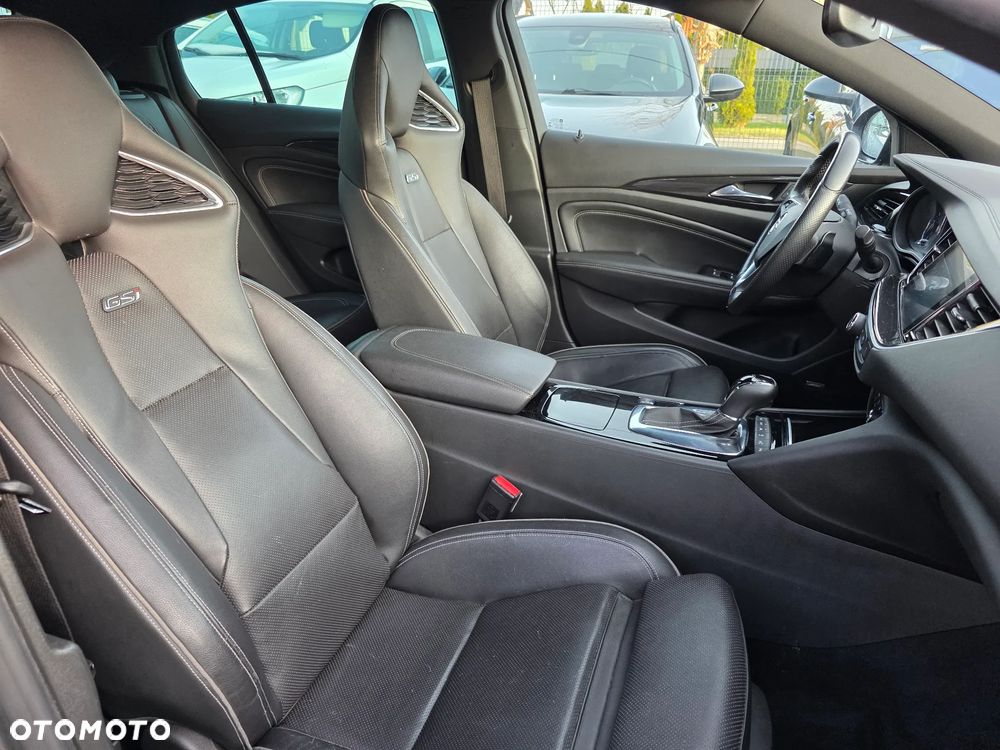 Opel Insignia 2.0 BiTurbo D 4x4 Automatik GSI - 3