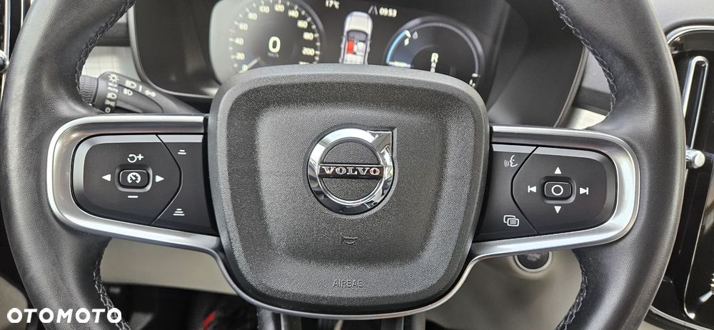 Volvo XC 40 T4 Recharge DKG Plus Bright - 28
