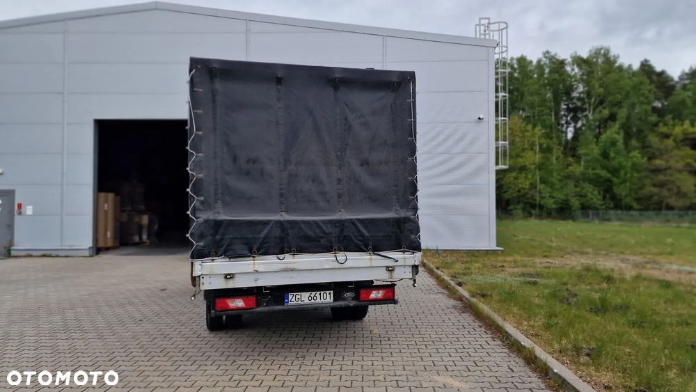 Ford Transit - 8