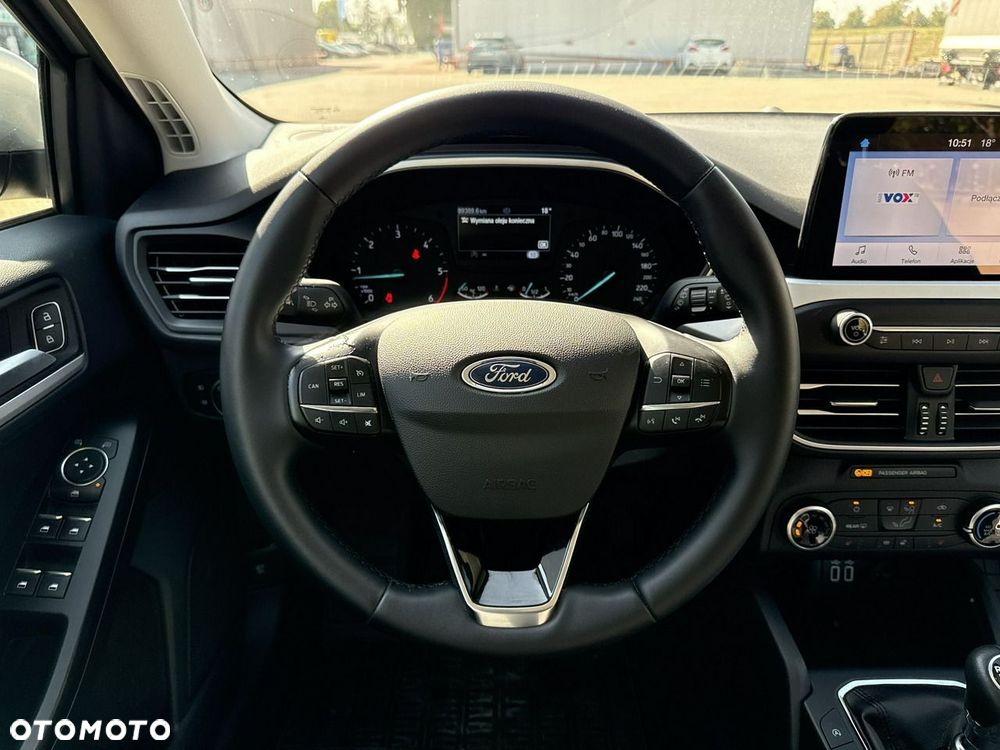 Ford Focus - 25