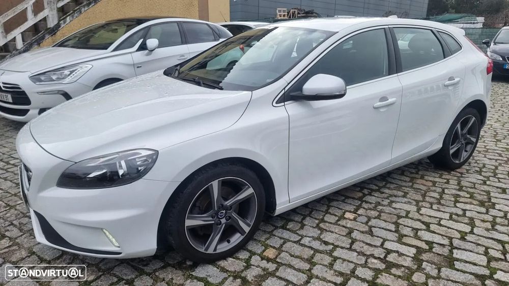 Volvo V40 - 1