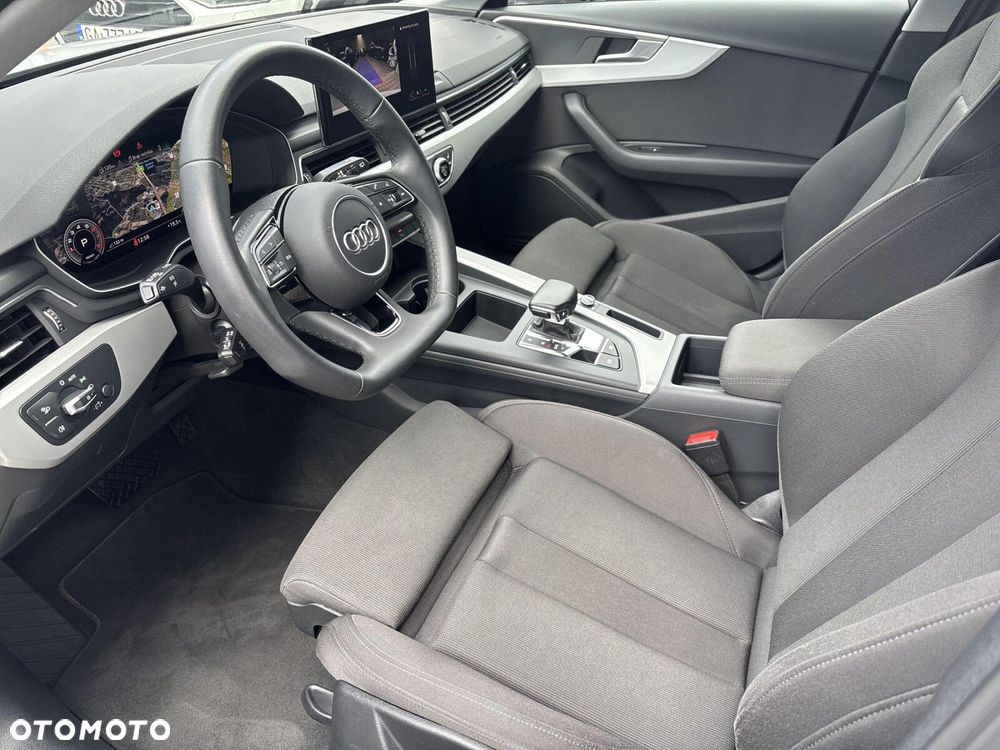 Audi A4 - 16