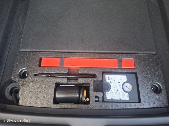 MG MG4 51 kWh Standard - 44