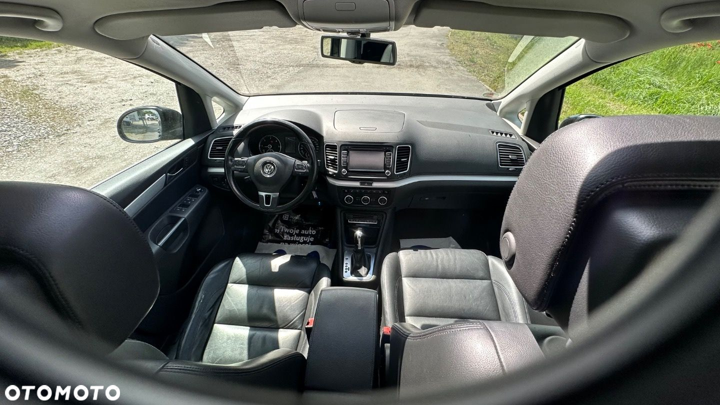 Volkswagen Sharan - 23