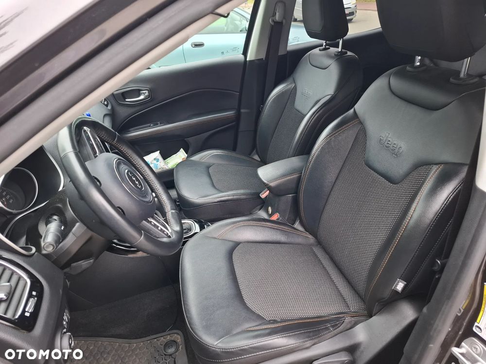 Jeep Compass 1.4 TMair Limited 4WD S&S - 12