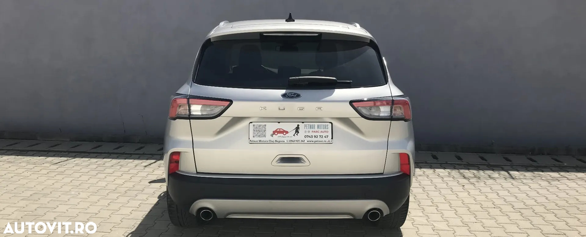 Ford Kuga 2.0 EcoBlue 4x4 Aut. TITANIUM - 12