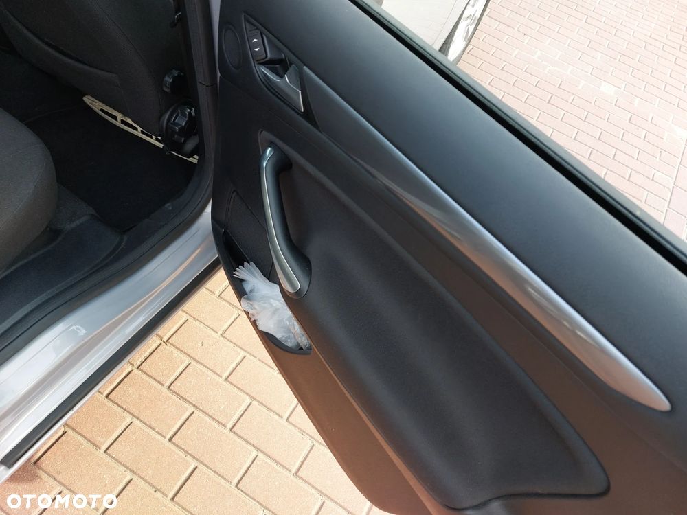 Ford Mondeo - 18