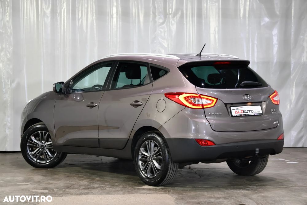 Hyundai ix35 2.0 CRDI 4WD Automatik Trend - 5