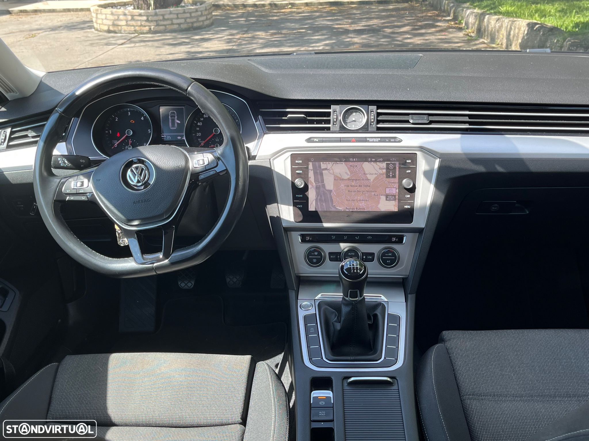 VW Passat Variant 1.6 TDI Confortline - 8