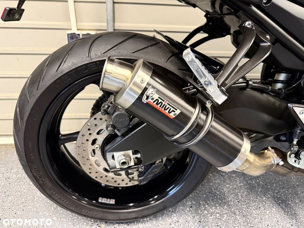 Yamaha FZ8 - 6