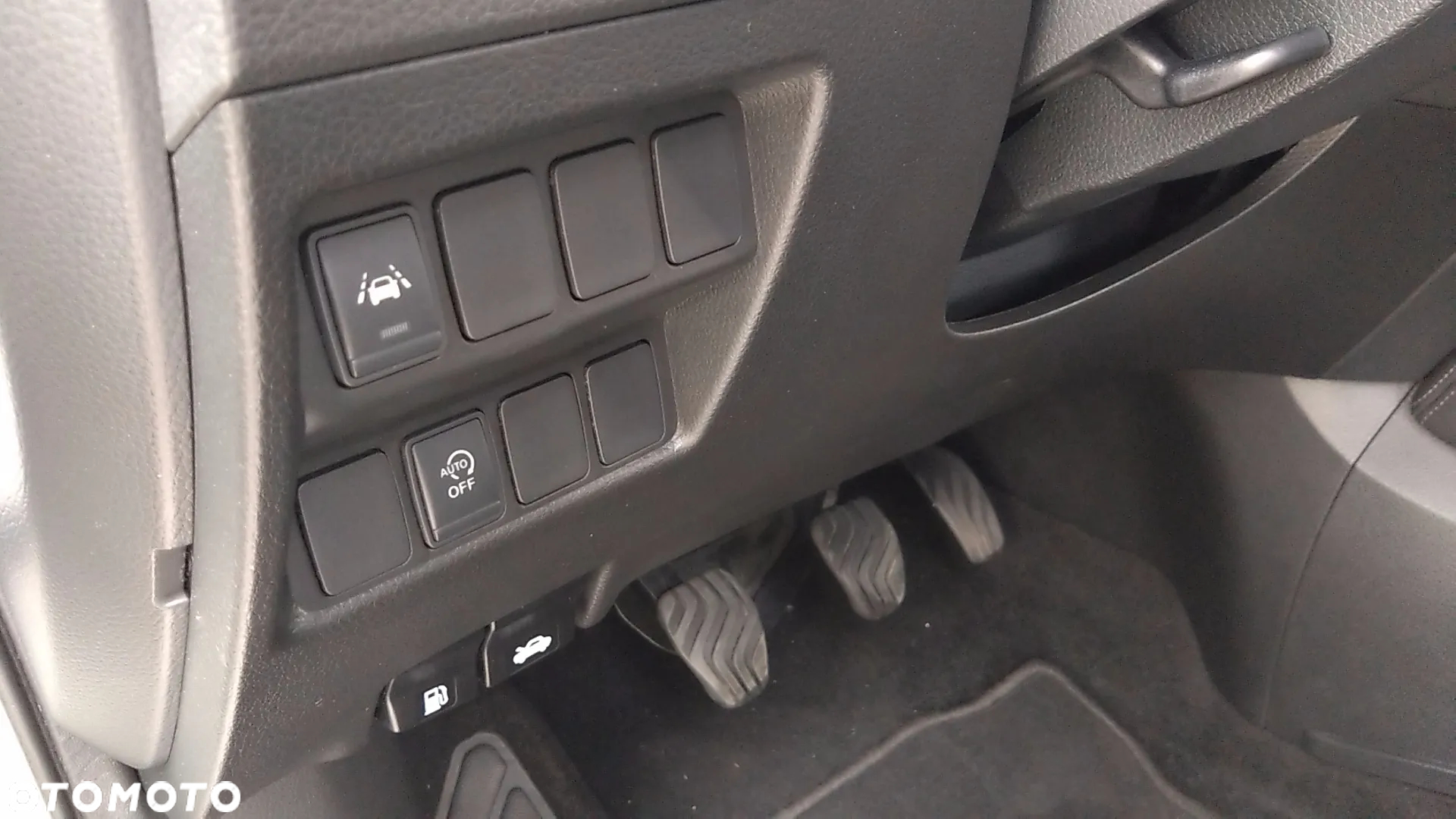 Nissan Qashqai 1.5 dCi TEKNA+ - 22