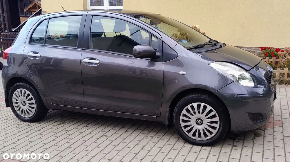 Toyota Yaris 1.33 2010 - 2